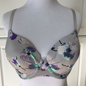 Victoria’s Secret Bra ✨Floral